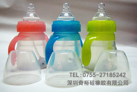 硅膠奶瓶